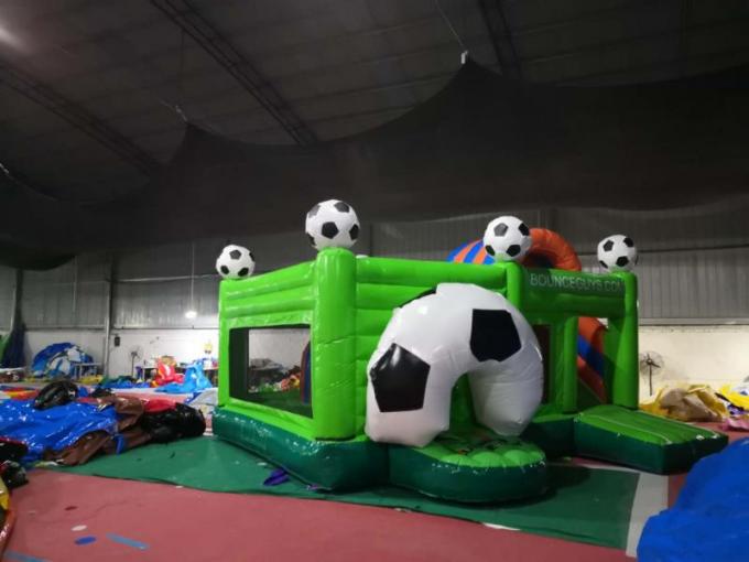 Impressão de salto inflável de Digitas do castelo do futebol do futebol 3 anos de garantia