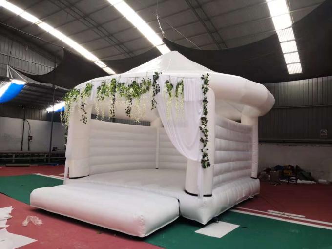 Barraca de abrigo inflável de grande resistência adulta para a celebração branca do casamento